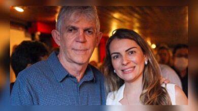 Photo of Cotada como vice de Cartaxo, esposa de Ricardo Coutinho é exonerada do Governo Lula