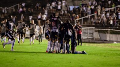 Photo of Em jogo de sete gols, Botafogo-PB vence a Aparecidense no Almeidão e reassume liderança da Série C