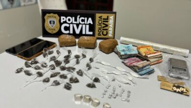 Photo of ASSISTA: Polícia deflagra operação contra o tráfico de drogas em Coremas e apreende maconha, crack e cocaína