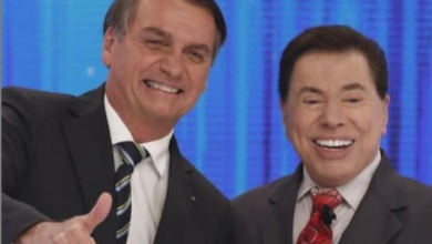 Photo of ‘Um exemplo de alegria para nós’, diz Bolsonaro sobre Silvio Santos