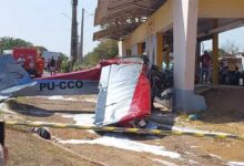 Photo of Aeronave pilotada por médico cai em rodovia na zona sul de Teresina (PI)