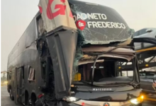 Photo of Ônibus da dupla sertaneja João Neto & Frederico se envolve em acidente